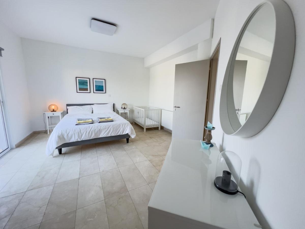 Grand Villa Lynn Seaview Ayia Napa Exterior foto